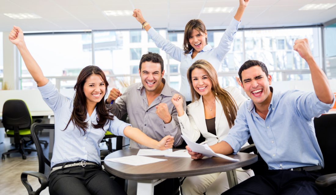 Happy Business Team 1100x640